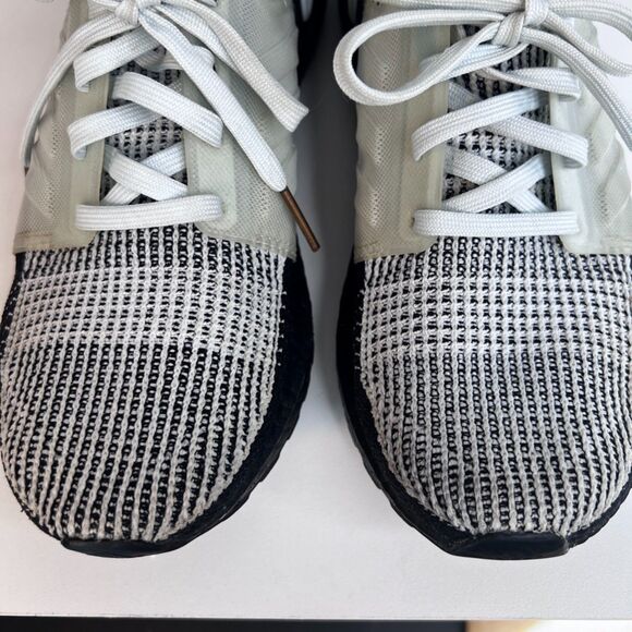 Adidas Ultra Boost 19 Sneakers Lace Up Women's Size 8 Comfort Running Shoe - Picture 6 of 10